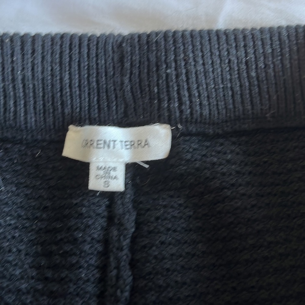 Current Tera Size S Black Knit Pants. Flare Style At Bottom - Picture 3 of 4